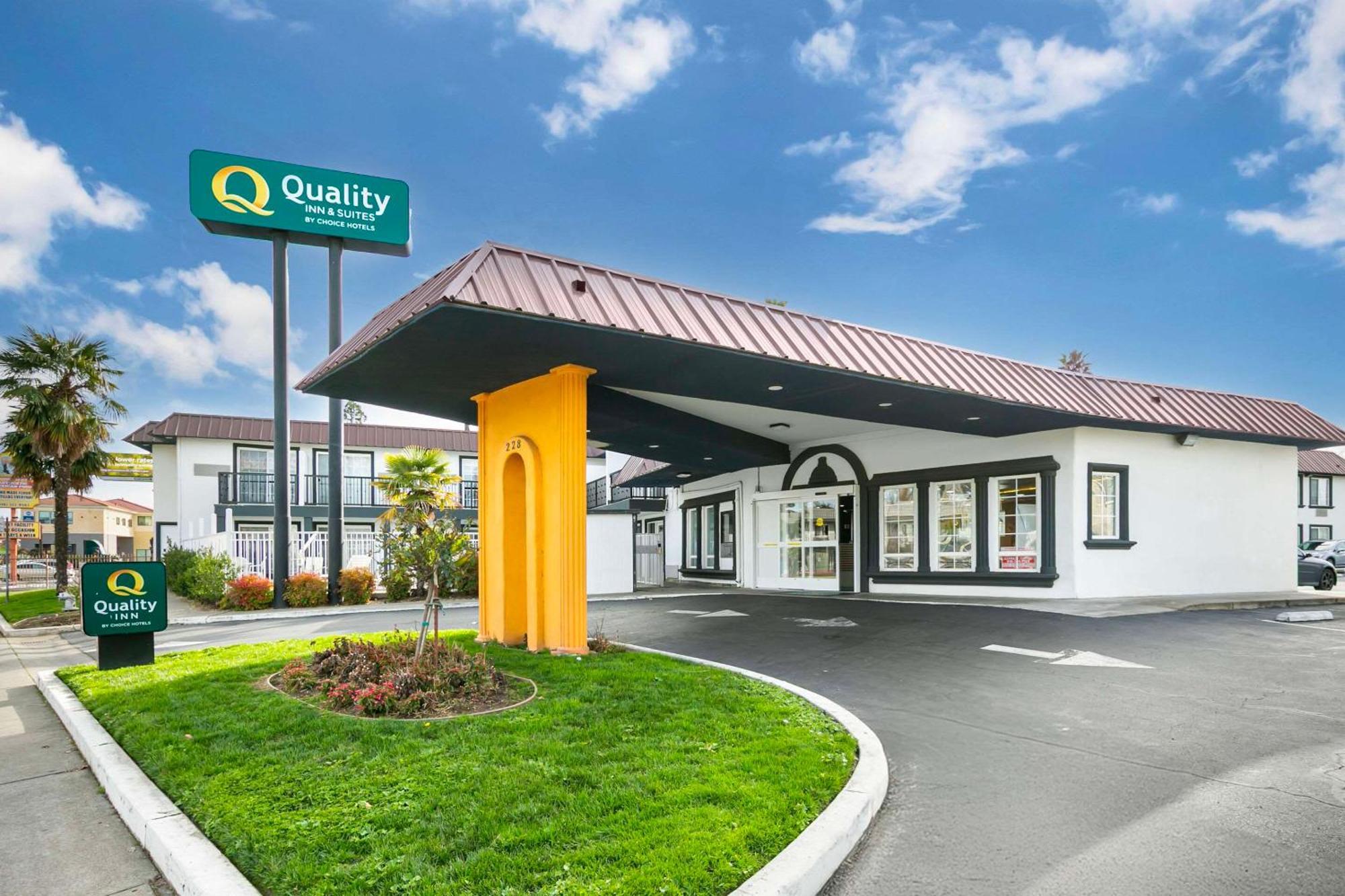 Quality Inn & Suites Сакраменто Екстериор снимка