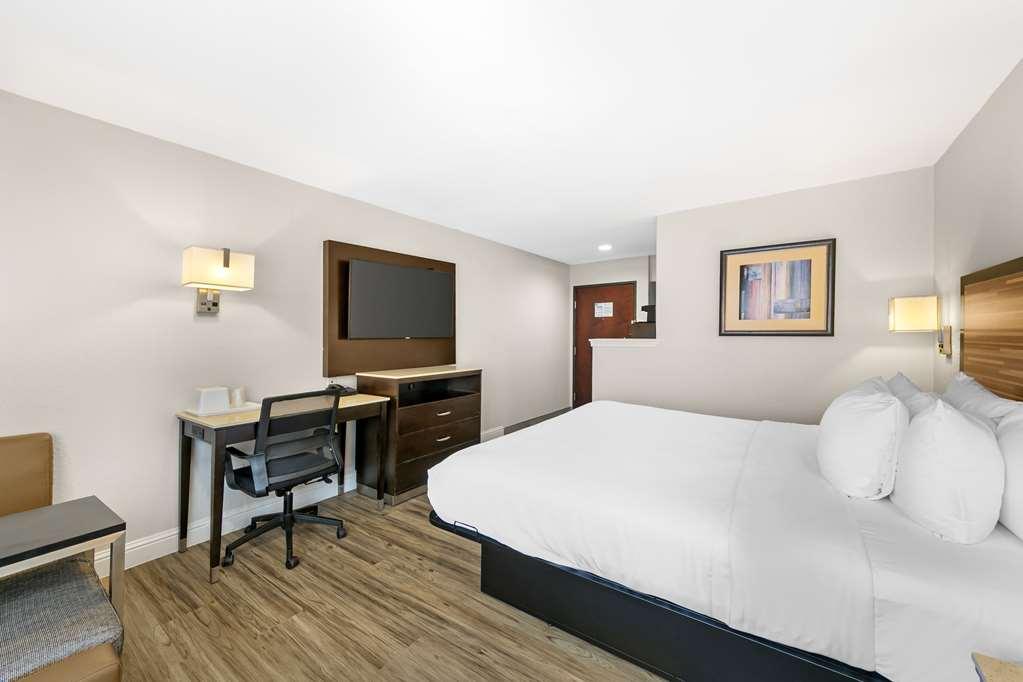 Quality Inn & Suites Сакраменто Стая снимка