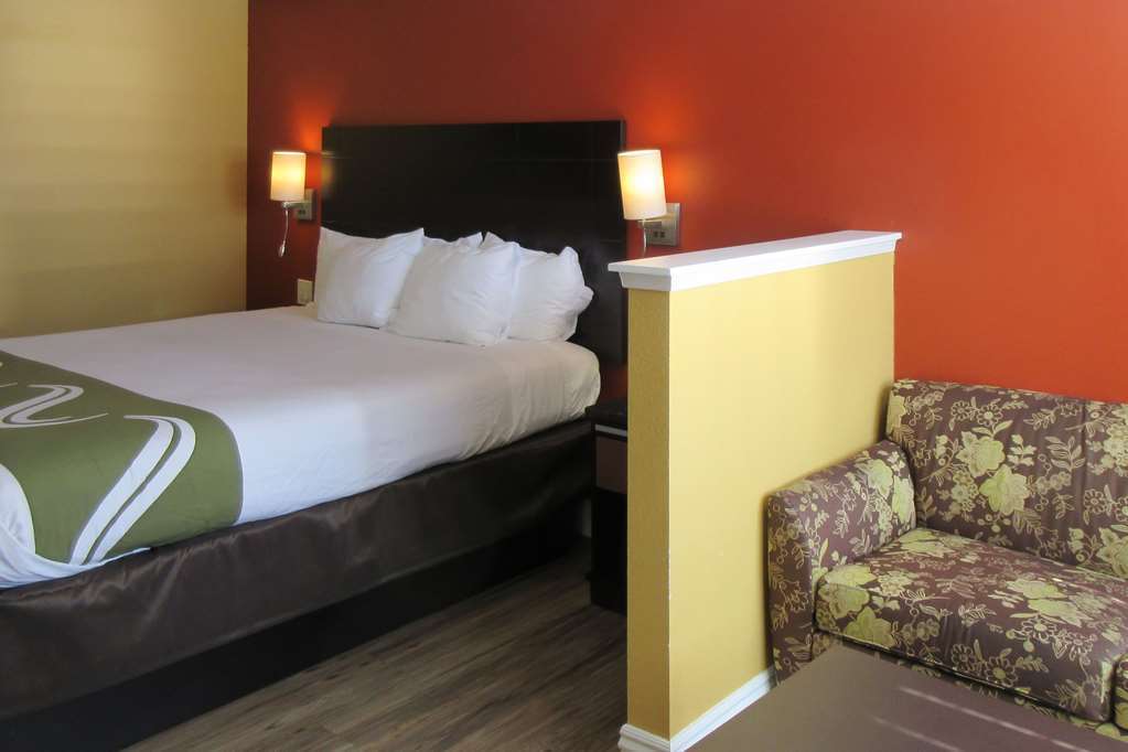 Quality Inn & Suites Сакраменто Стая снимка